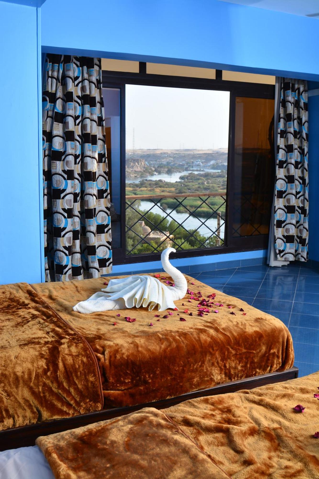 Aswan Nile Palace Kültér fotó